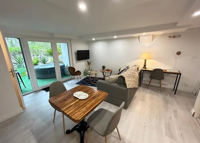 Appart-One Terrasse Jacuzzi Parking